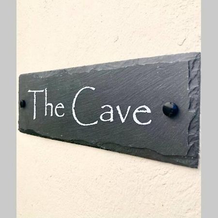 The Cave At Pure Shores Retreats Newquay (Cornwall) Exterior photo